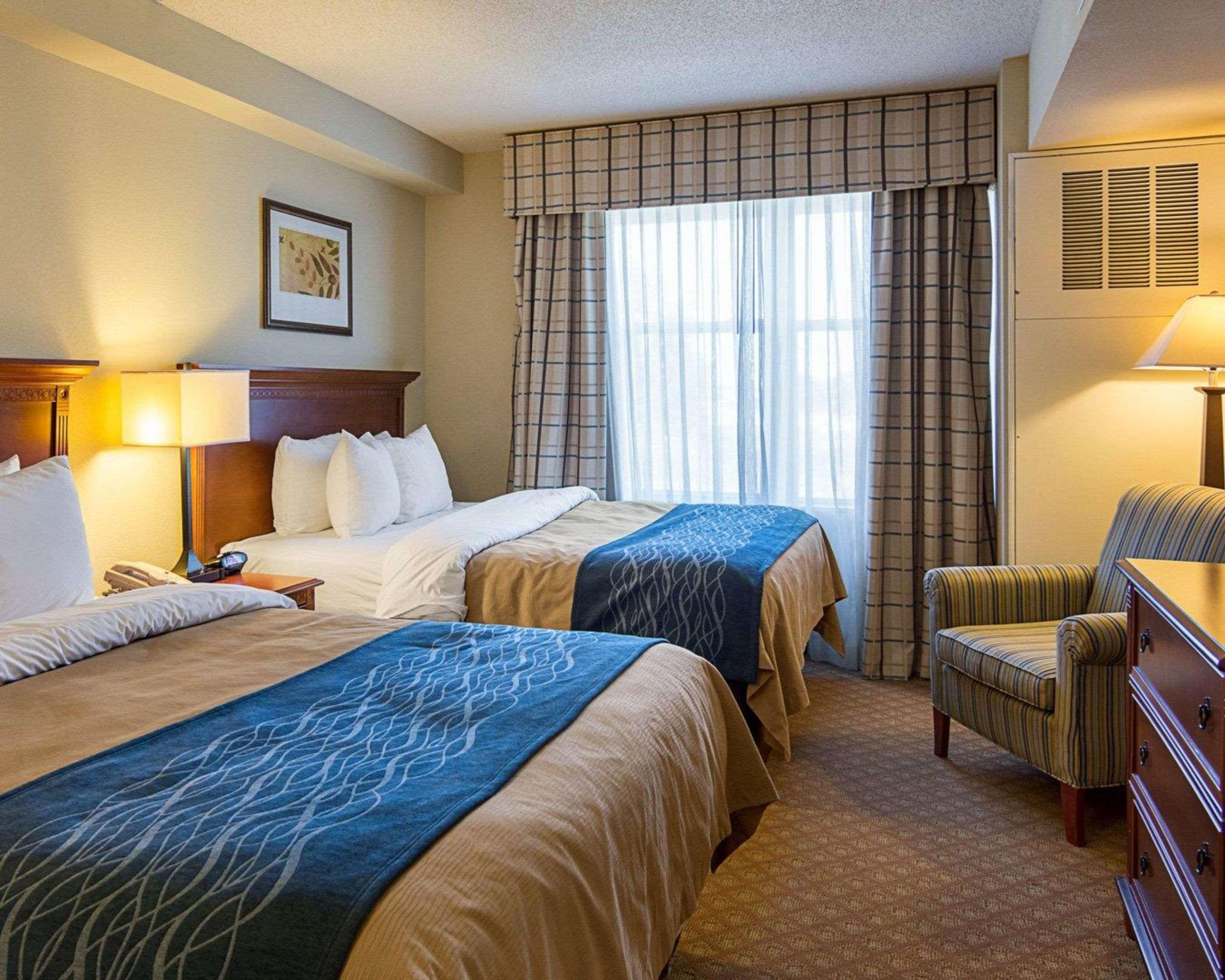 Comfort Inn & Suites Virginia Beach - Norfolk Airport Buitenkant foto